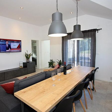 Apartman Gajka Supetar Exterior foto