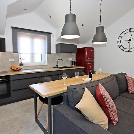 Apartman Gajka Supetar Exterior foto