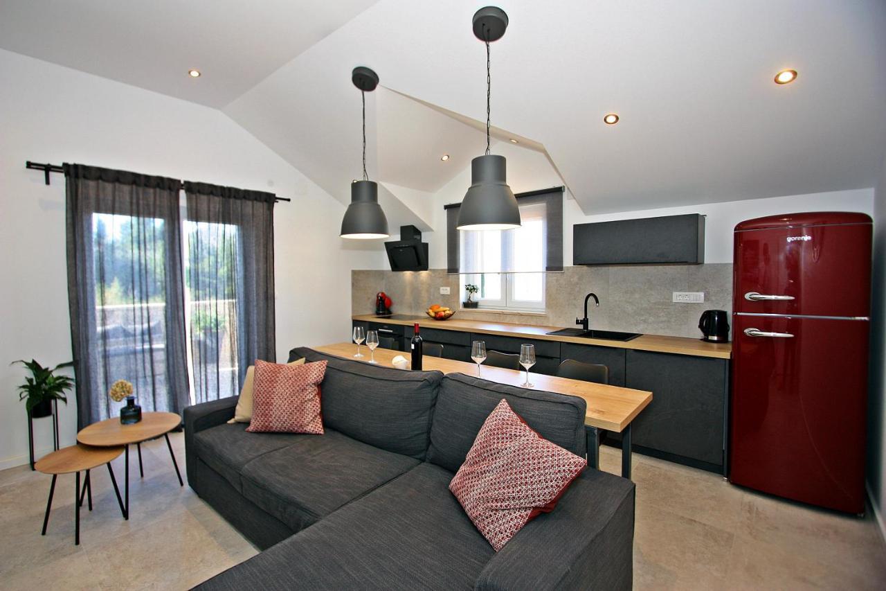 Apartman Gajka Supetar Exterior foto